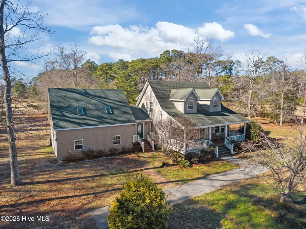 108 Young Rider Lane Grandy, NC 27939