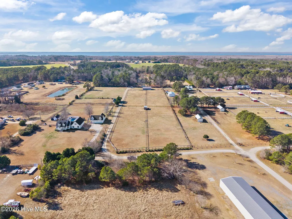 108 Young Rider Lane Grandy, NC 27939