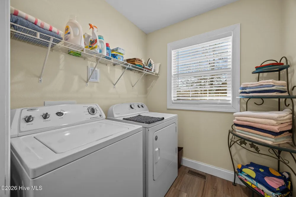 108 Young Rider Lane Grandy, NC 27939