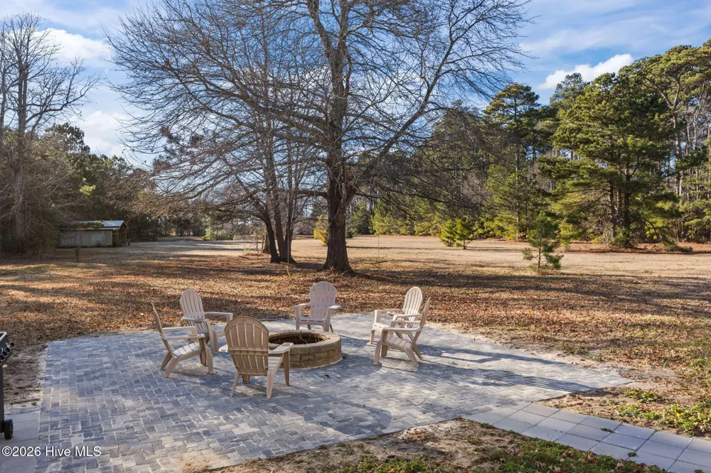 108 Young Rider Lane Grandy, NC 27939