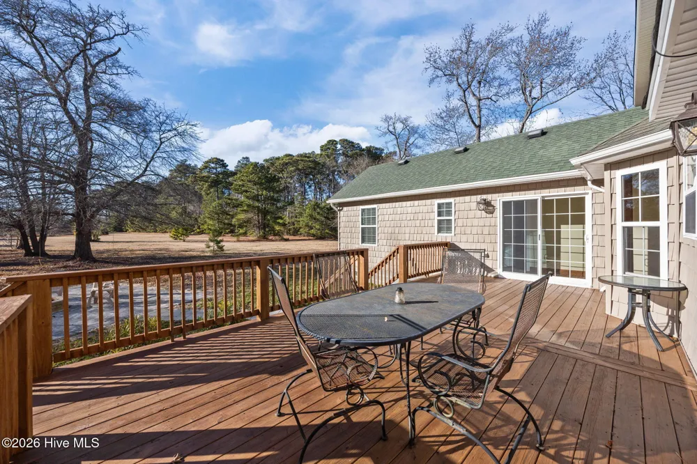 108 Young Rider Lane Grandy, NC 27939