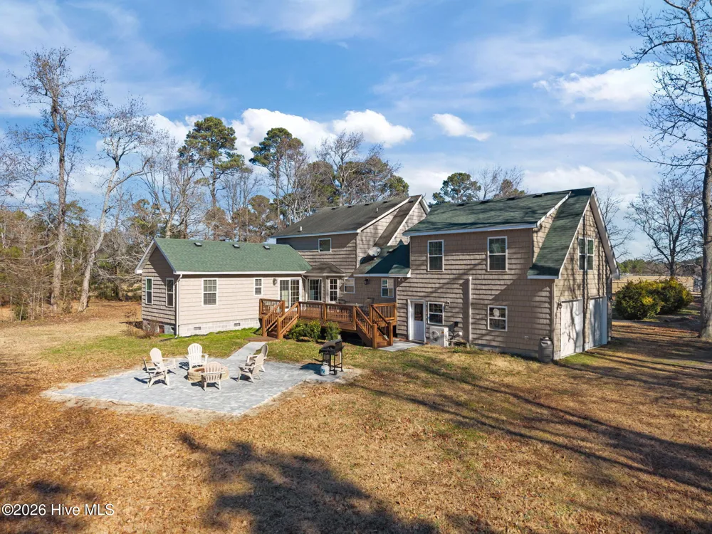 108 Young Rider Lane Grandy, NC 27939