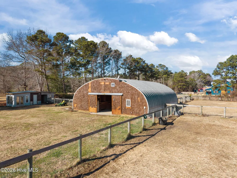 108 Young Rider Lane Grandy, NC 27939