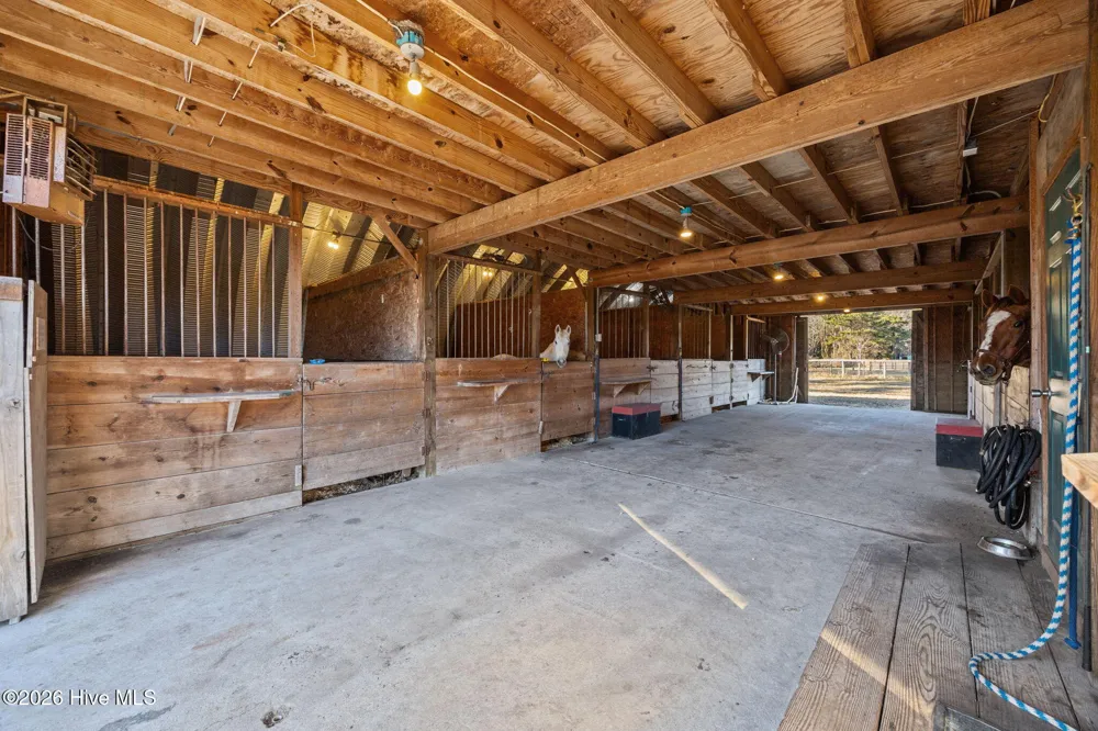 108 Young Rider Lane Grandy, NC 27939