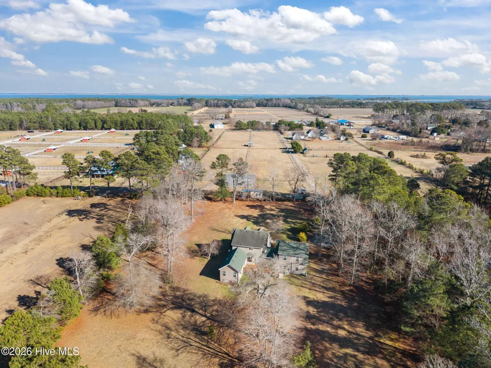 108 Young Rider Lane Grandy, NC 27939