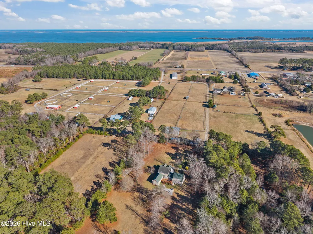 108 Young Rider Lane Grandy, NC 27939