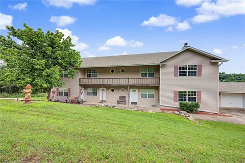 18 Green Meadow Lane