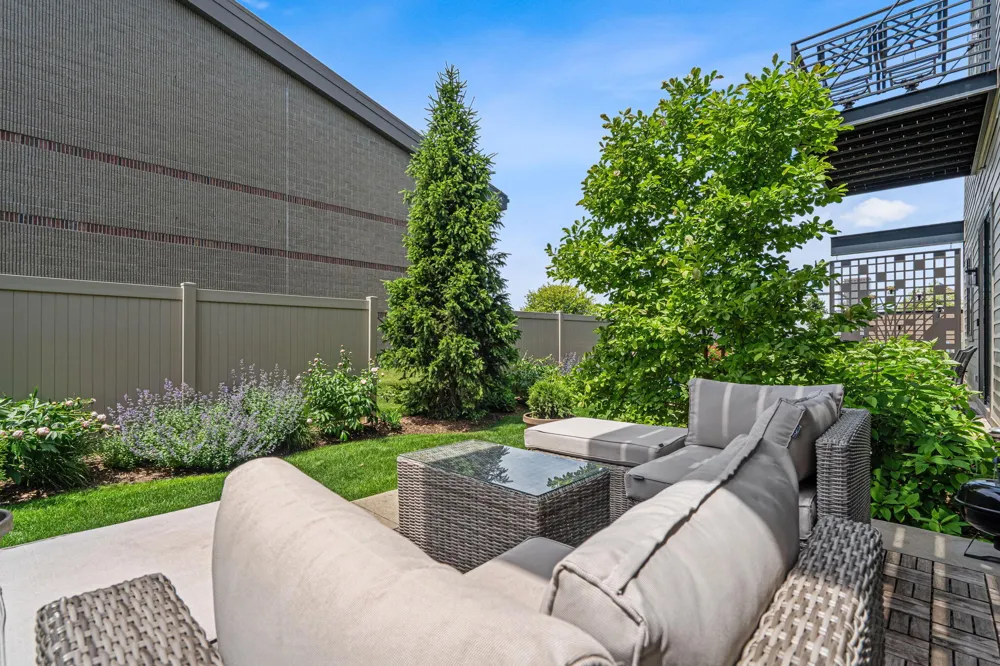 110 Central Avenue #104 Holland City, MI 49423
