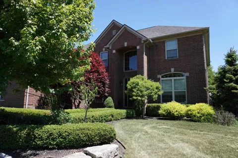 3526 Hawthorn Court