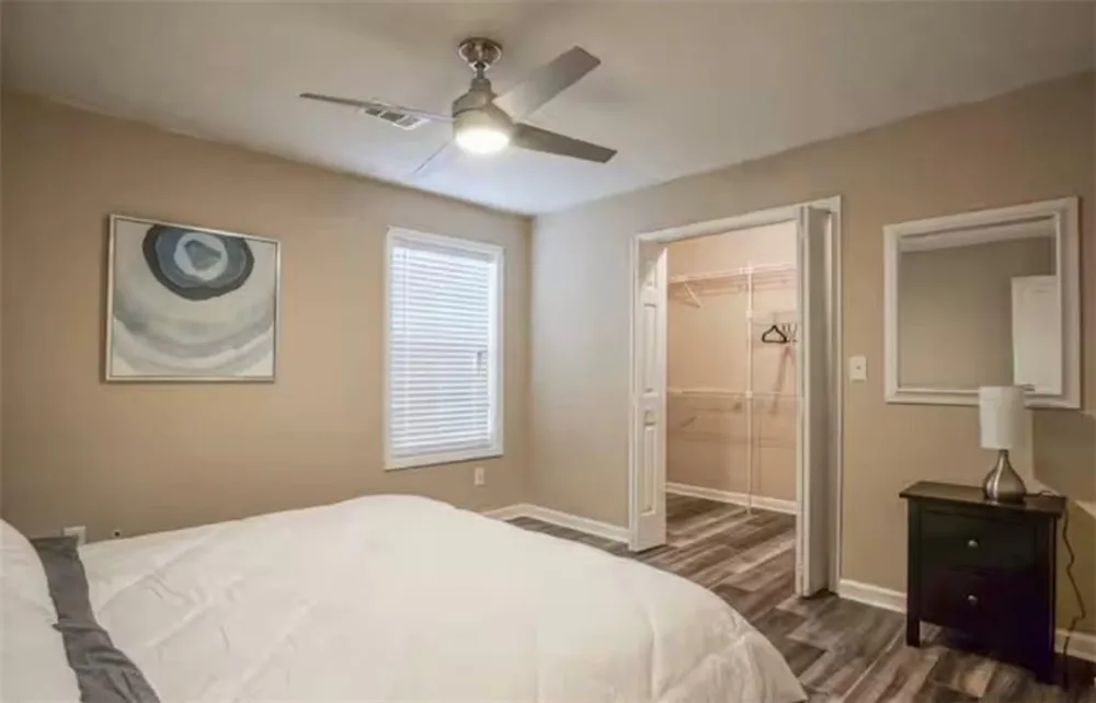 846 Park Place #B Conyers, GA 30012
