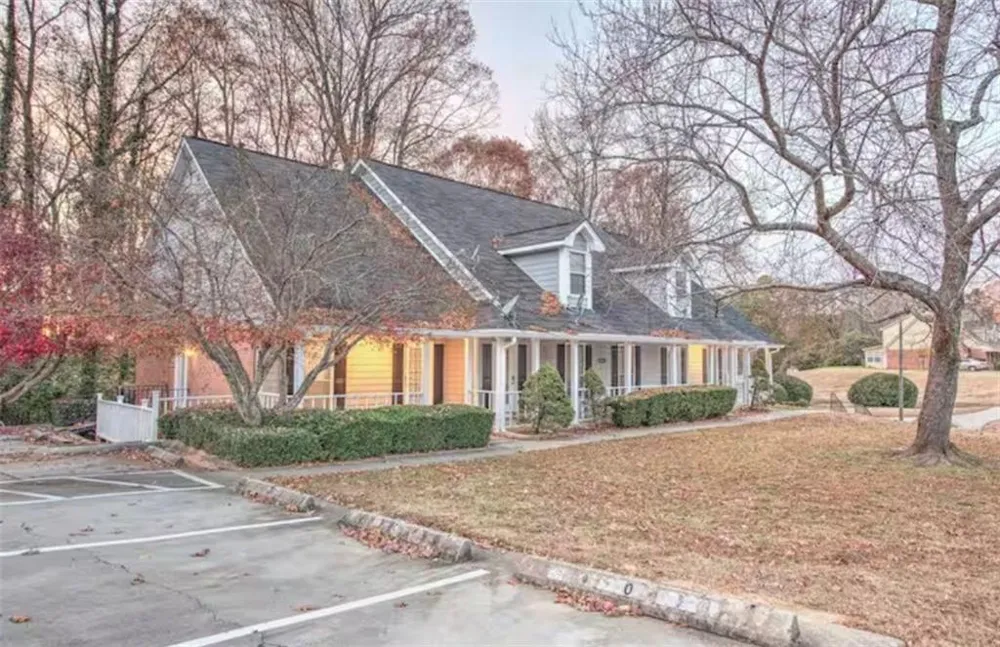 846 Park Place #B Conyers, GA 30012