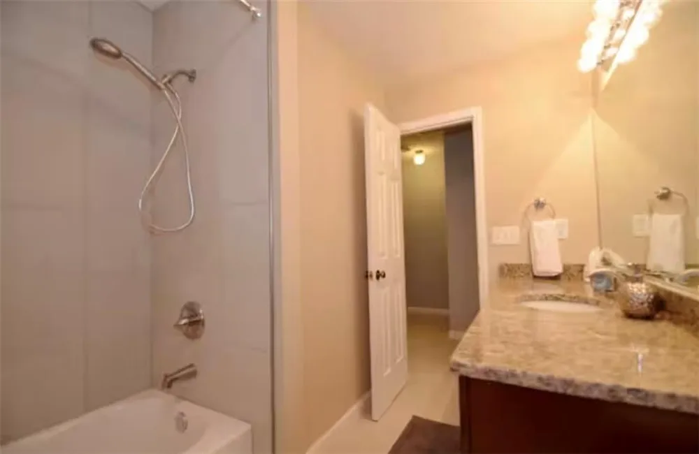 846 Park Place #B Conyers, GA 30012