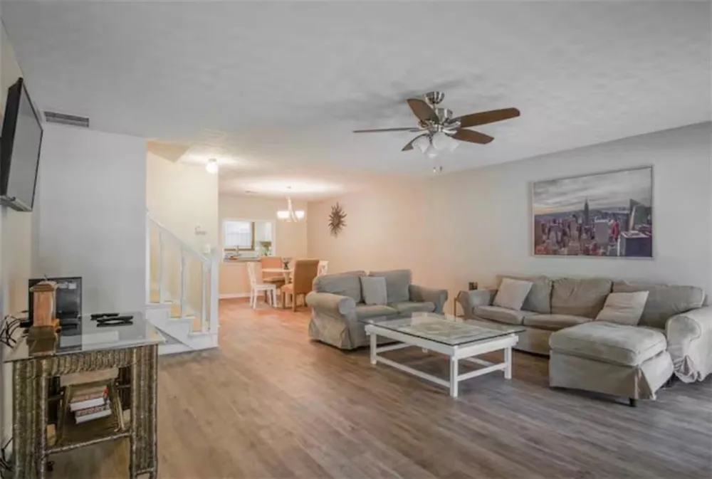 846 Park Place #B Conyers, GA 30012