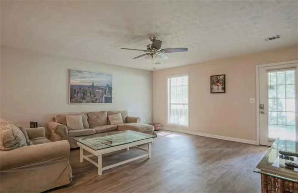 846 Park Place #B Conyers, GA 30012