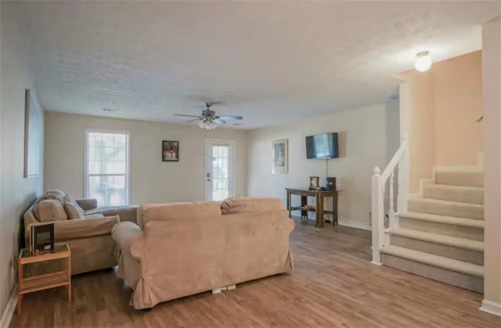 846 Park Place #B Conyers, GA 30012