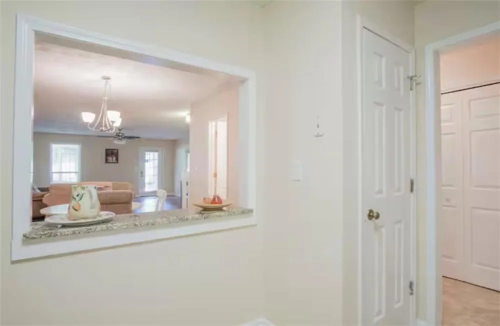 846 Park Place #B Conyers, GA 30012