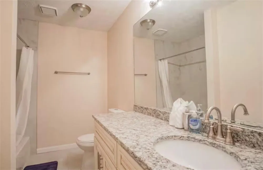 846 Park Place #B Conyers, GA 30012