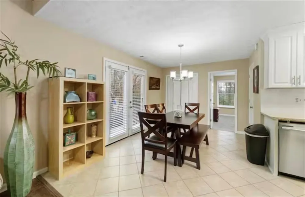 846 Park Place #B Conyers, GA 30012