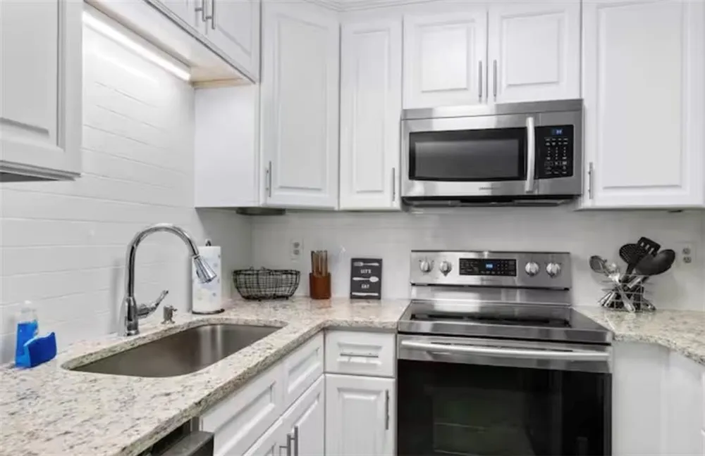 846 Park Place #B Conyers, GA 30012