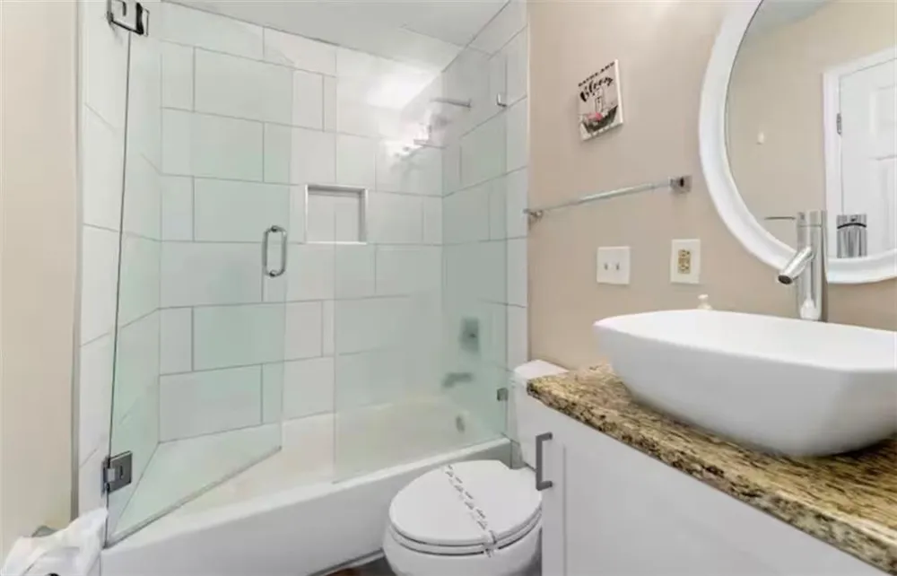 846 Park Place #B Conyers, GA 30012