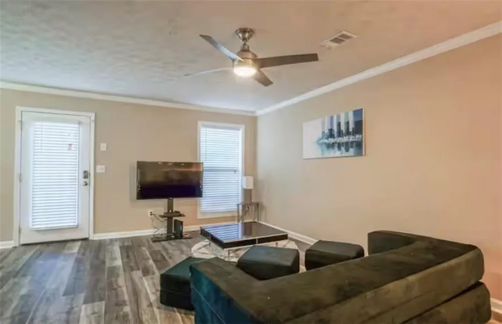 846 Park Place #B Conyers, GA 30012