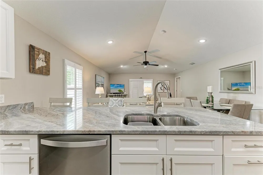 823 BACON AVENUE Sarasota, FL 34232