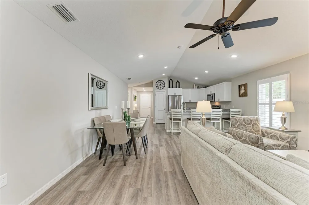 823 BACON AVENUE Sarasota, FL 34232