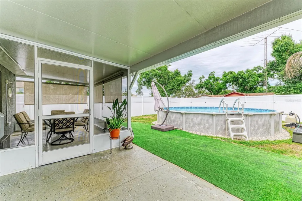 823 BACON AVENUE Sarasota, FL 34232