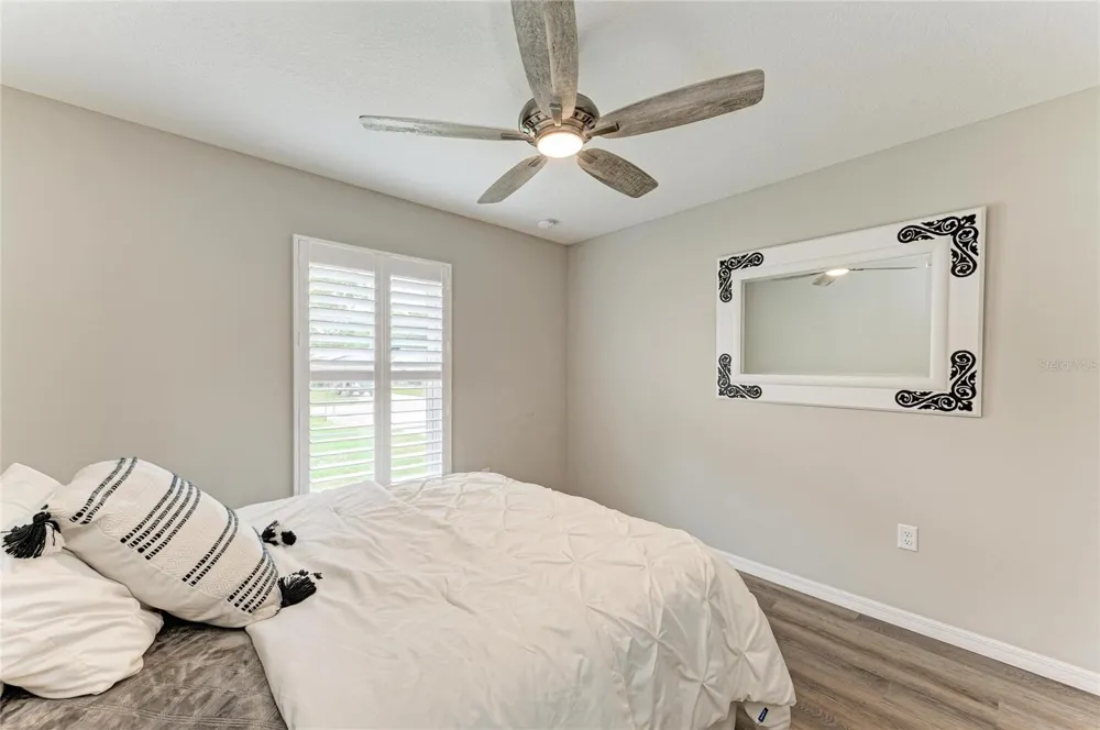 823 BACON AVENUE Sarasota, FL 34232