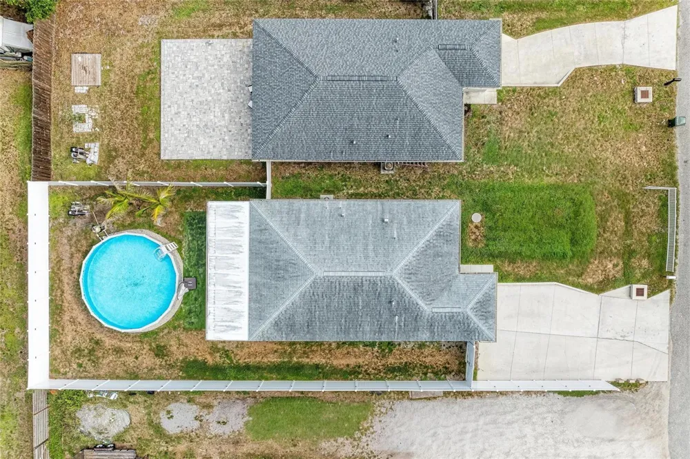 823 BACON AVENUE Sarasota, FL 34232