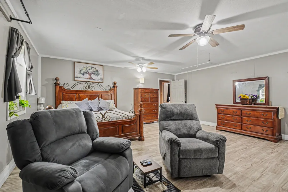 2382 FM 1743 ROAD Windom, TX 75492