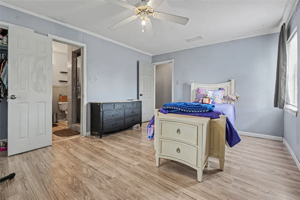 2382 FM 1743 ROAD Windom, TX 75492