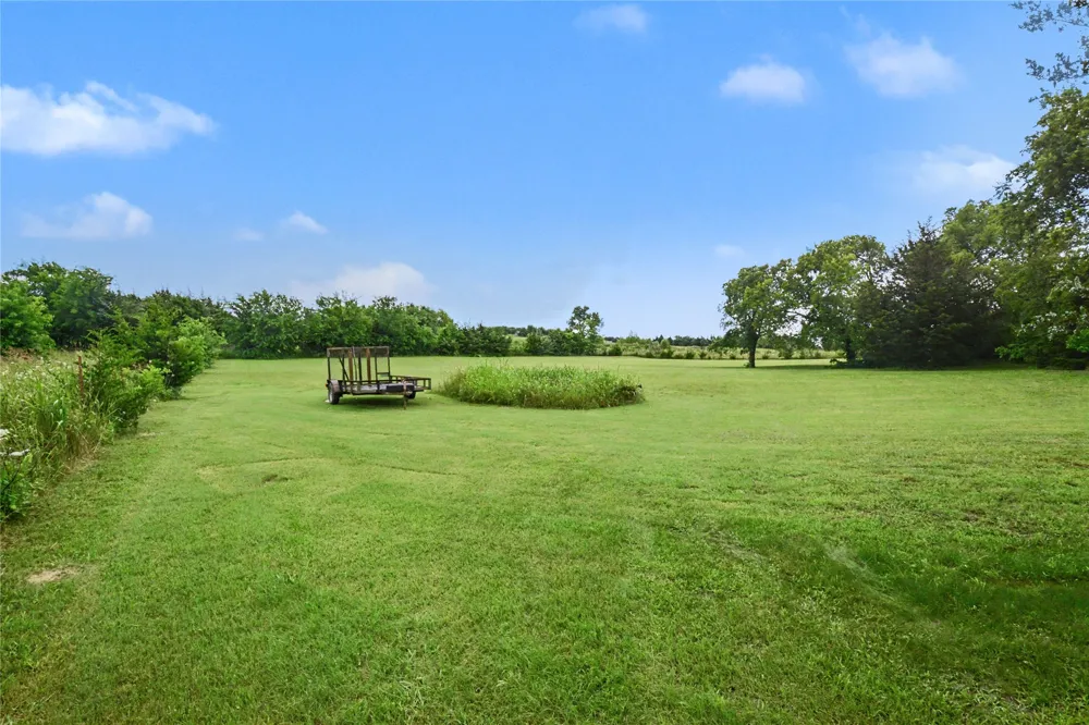2382 FM 1743 ROAD Windom, TX 75492