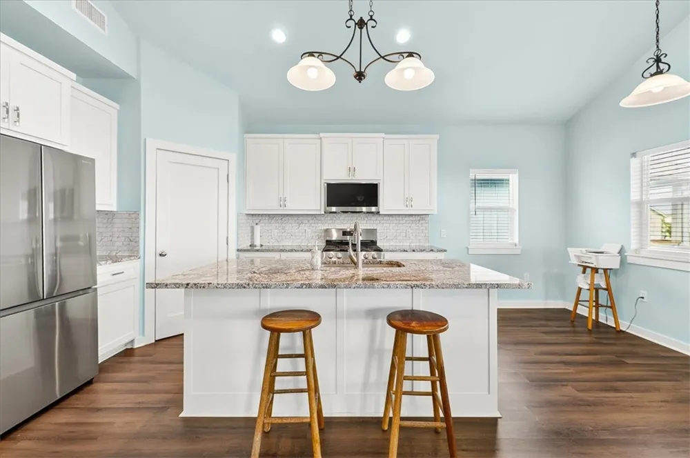 123 6th Street Port Aransas, TX 78373