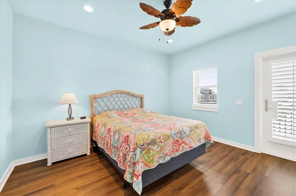123 6th Street Port Aransas, TX 78373
