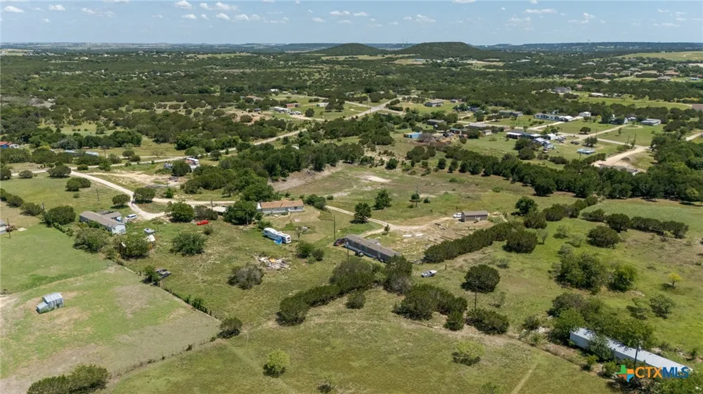 1039 Twin Mountain Road Copperas Cove, TX 76522