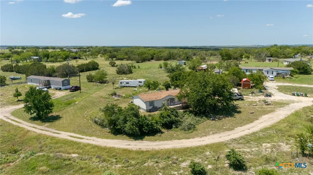 1039 Twin Mountain Road Copperas Cove, TX 76522
