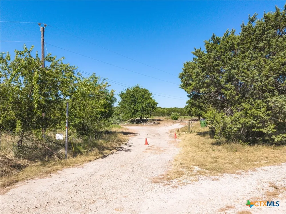 1039 Twin Mountain Road Copperas Cove, TX 76522