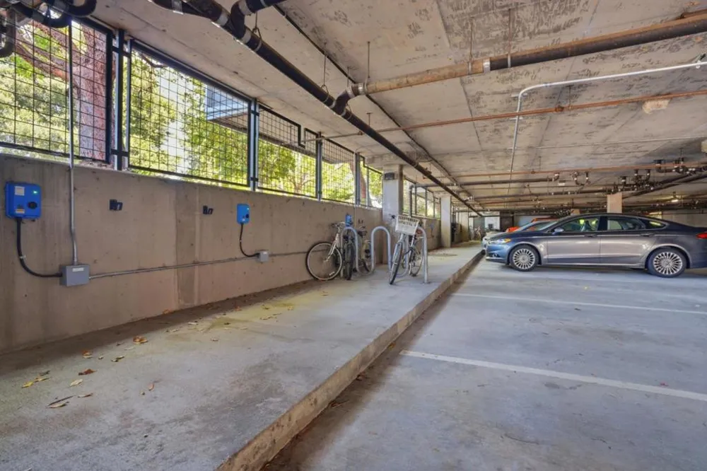 1982 W Bayshore Road #322 East Palo Alto, CA 94303