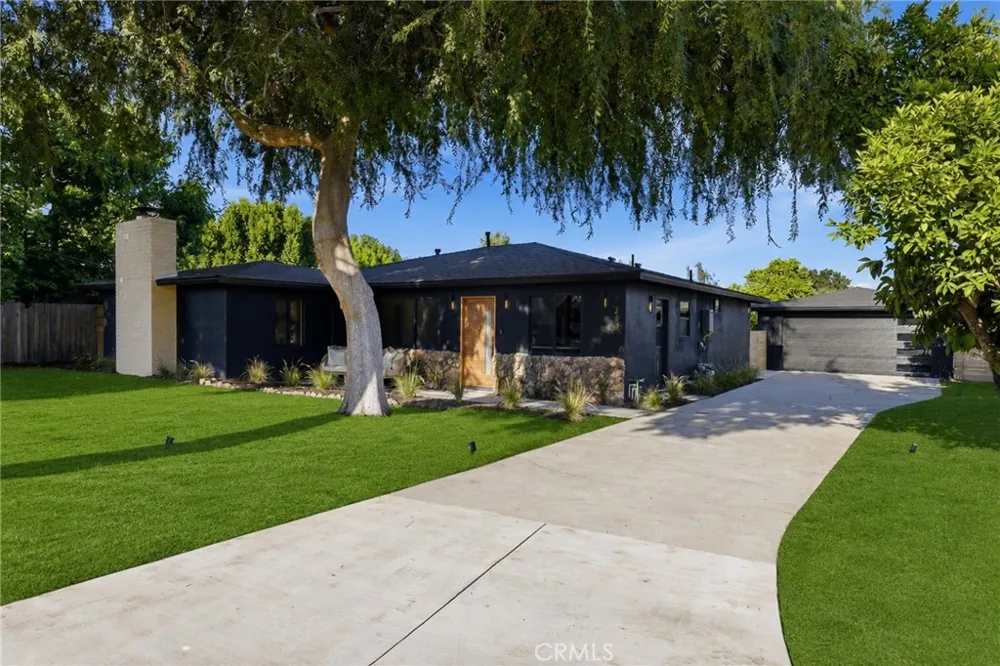 210 Lomita Ojai, CA 93023