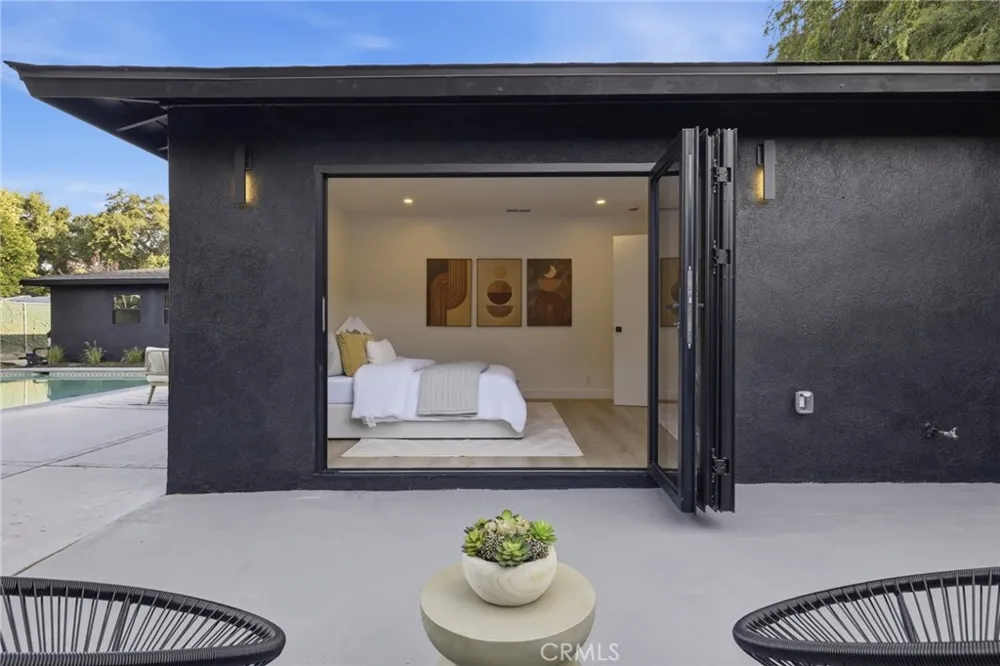 210 Lomita Ojai, CA 93023
