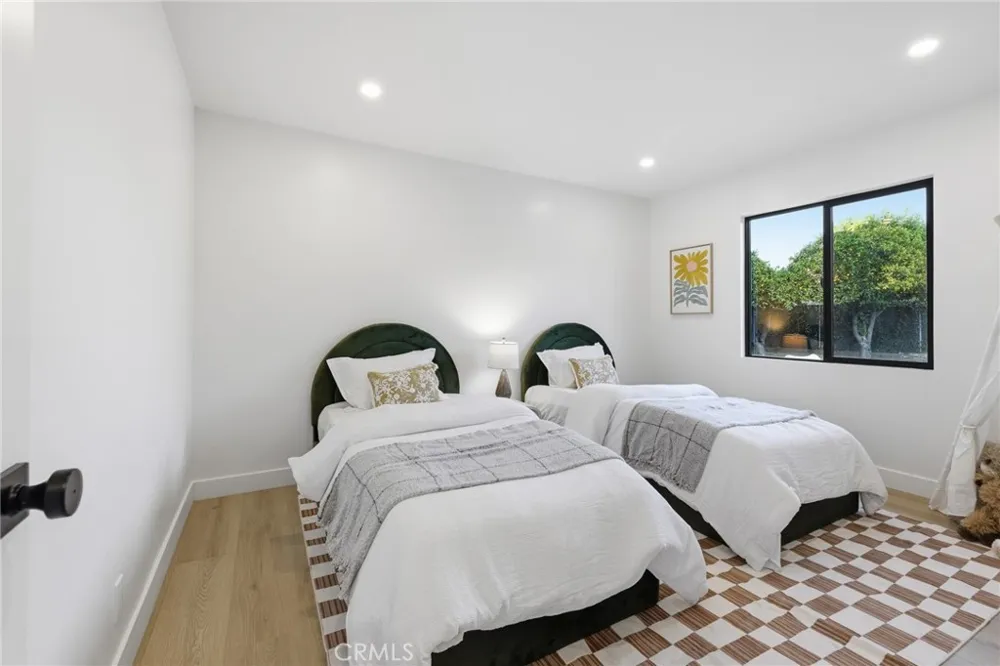 210 Lomita Ojai, CA 93023