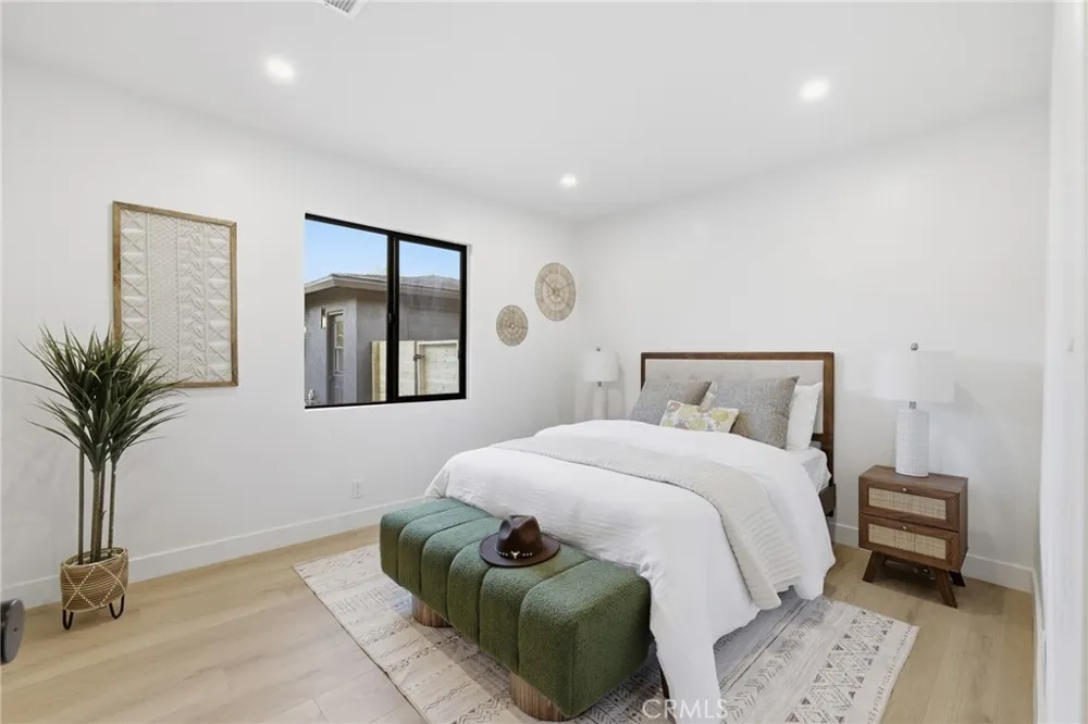 210 Lomita Ojai, CA 93023