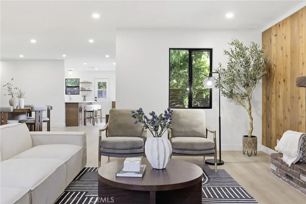210 Lomita Ojai, CA 93023