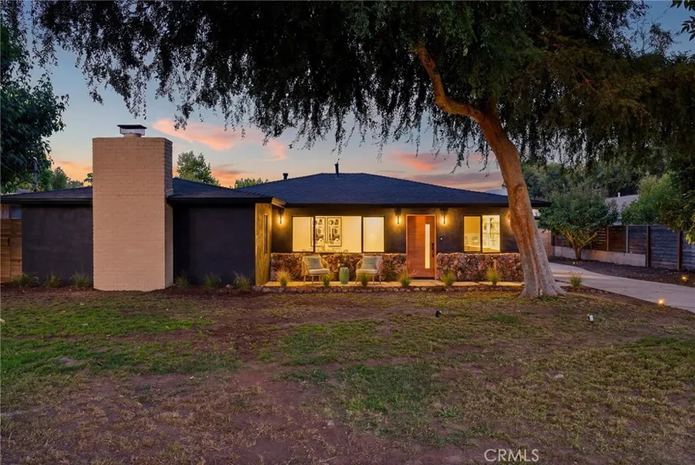 210 Lomita Ojai, CA 93023