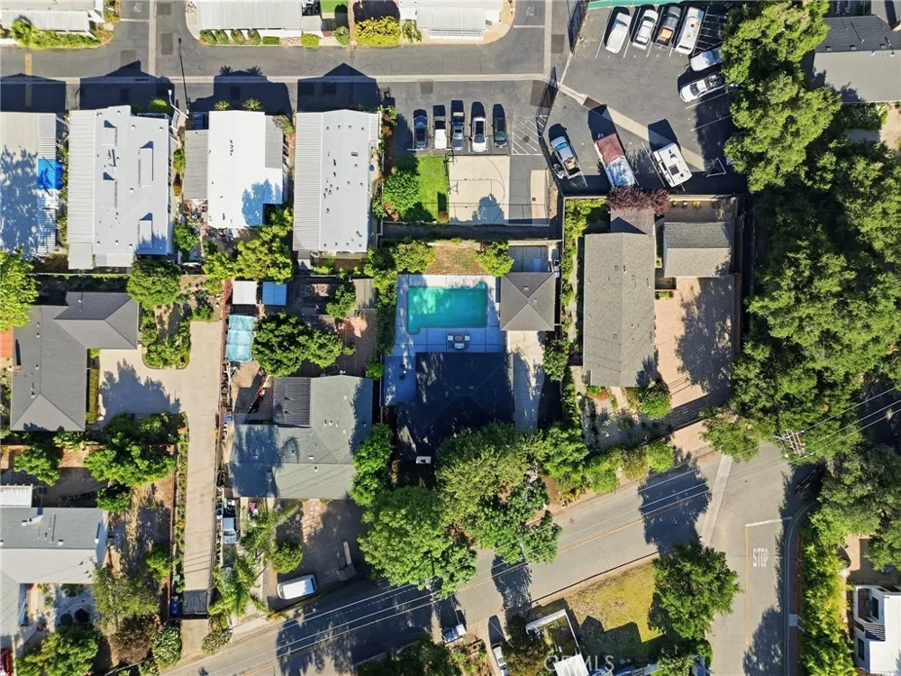 210 Lomita Ojai, CA 93023