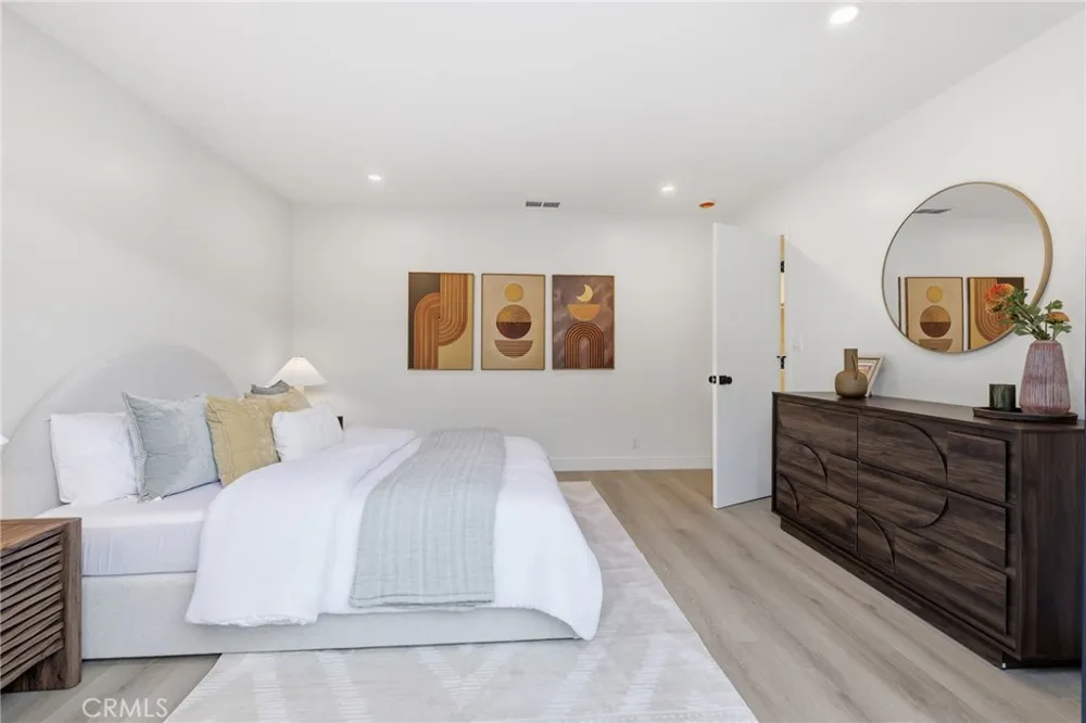 210 Lomita Ojai, CA 93023