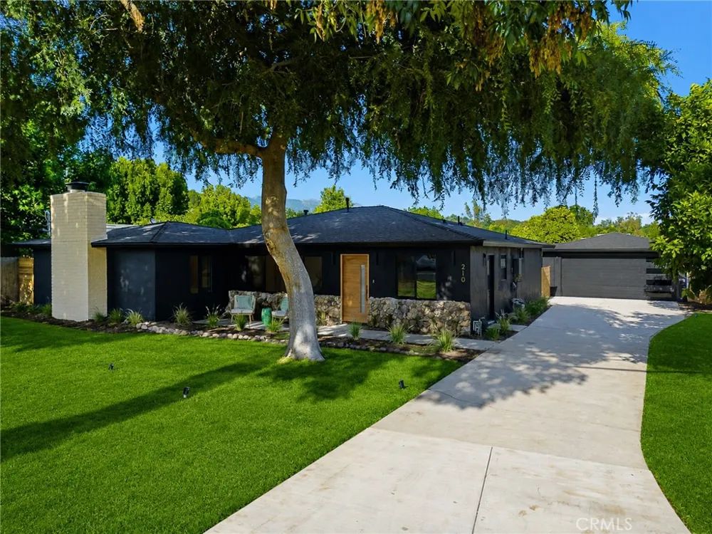 210 Lomita Ojai, CA 93023