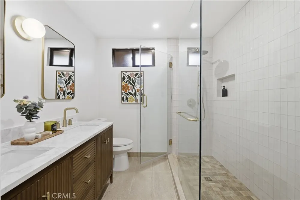 210 Lomita Ojai, CA 93023