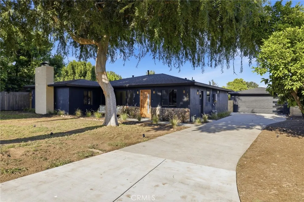210 Lomita Ojai, CA 93023